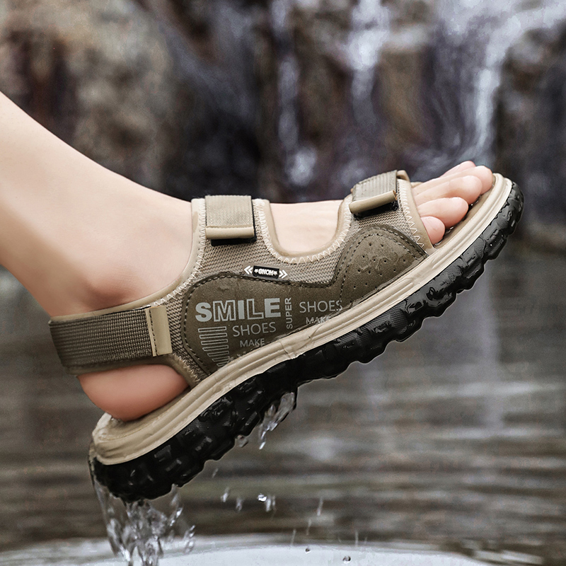 Men'S Shoes With Velcro - รองเท้าแตะฤดูร้อนใหม่สำหรับผู้ชายปี 2026 รองเท้าชายหาดแบบปรับได้ด้วยเวลโคร รองเท้ากีฬาขับรถกันลื่น ทนทานต่อการสึกหรอ