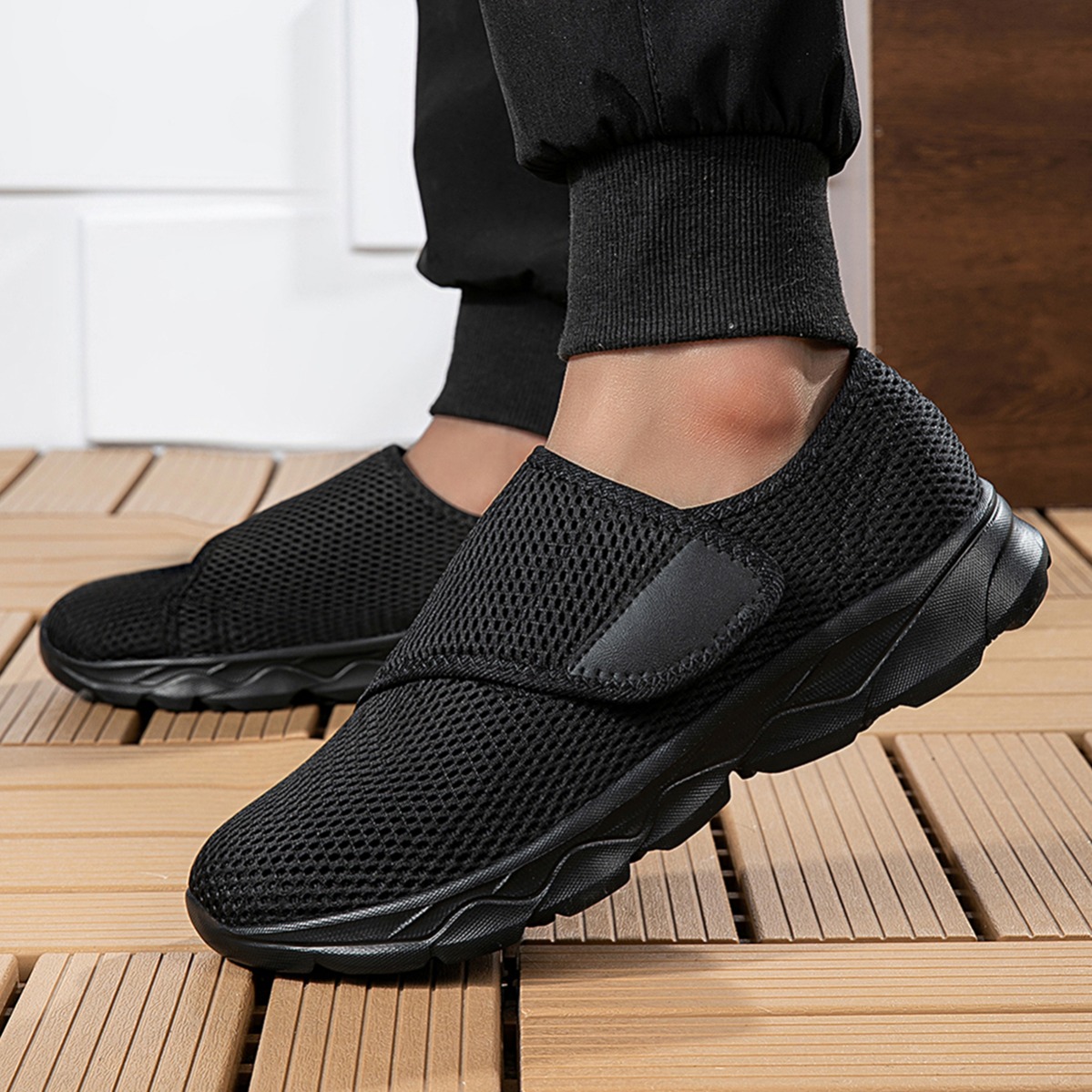รองเท้าผ้าใบผู้ชายแบบใหม่ ระบา - Men'S Shoes With Velcro บทวิจารณ์และราคา
